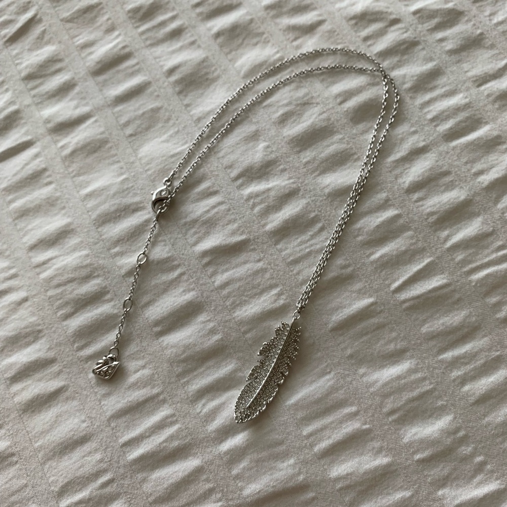 Swarovski feather necklace